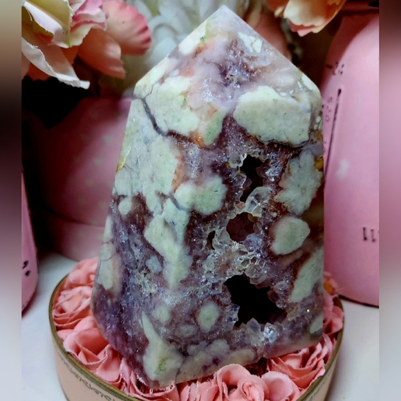 Huge Pink Amethyst Sakura Flower Agate Tower - Picture 6 of 16